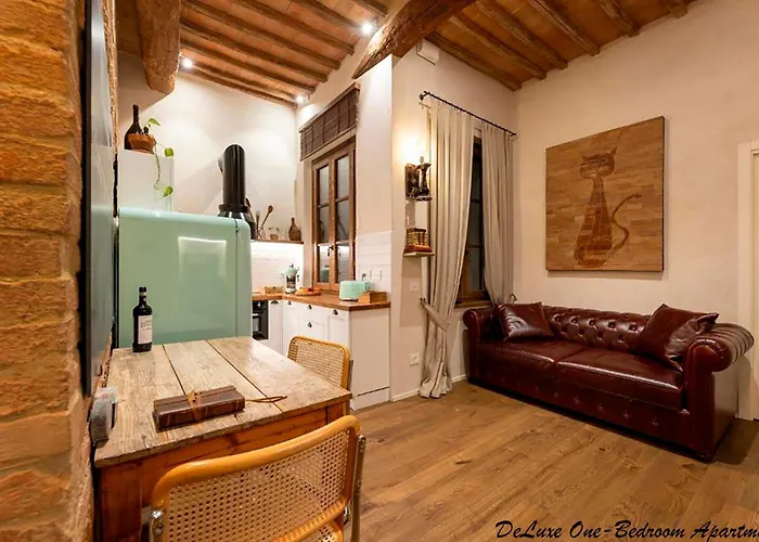 Boutique Homes * Siena