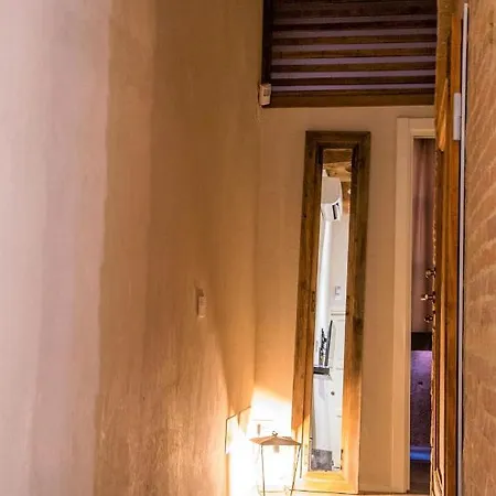 Boutique Homes * Siena