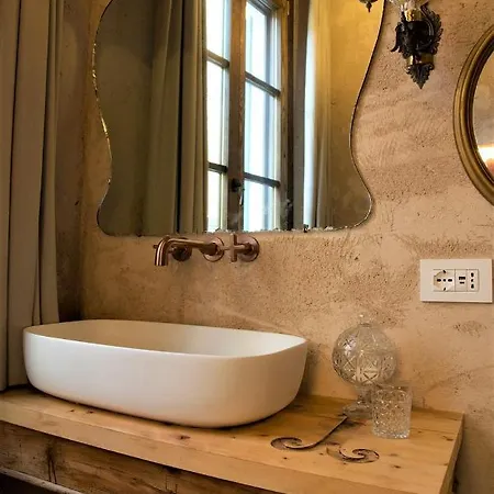 Boutique Homes