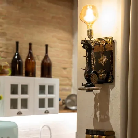 Apartment Boutique Homes *
