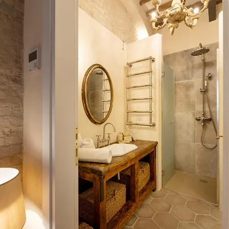 Boutique Homes