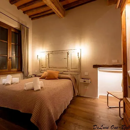 Boutique Homes * Siena