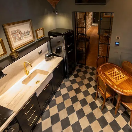 Boutique Homes Apartment Siena
