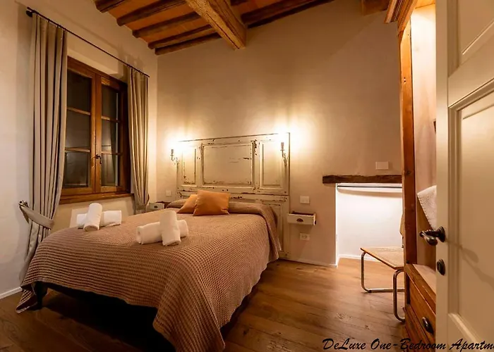 Boutique Homes * Siena